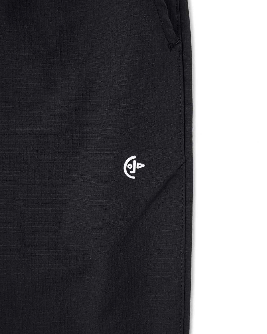 Left Of Field - Pin Tuck Golf Short