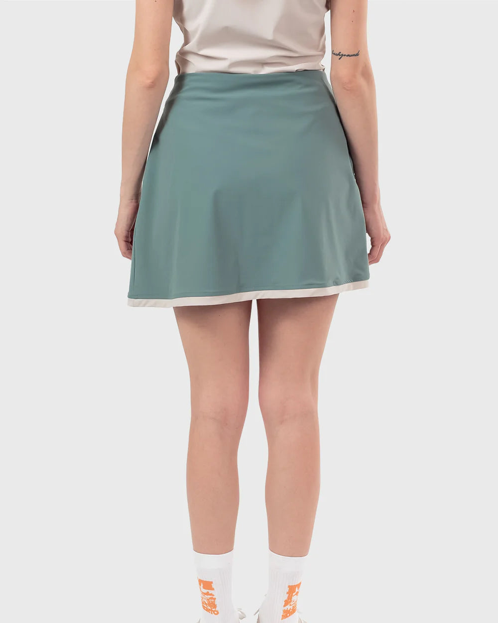 Momento - No roots skort