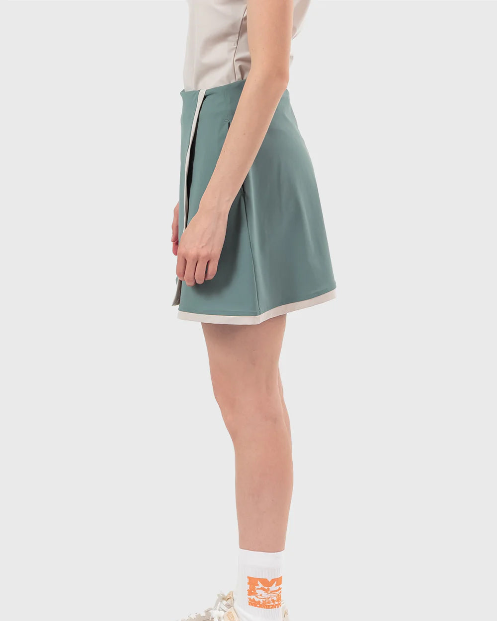 Momento - No roots skort