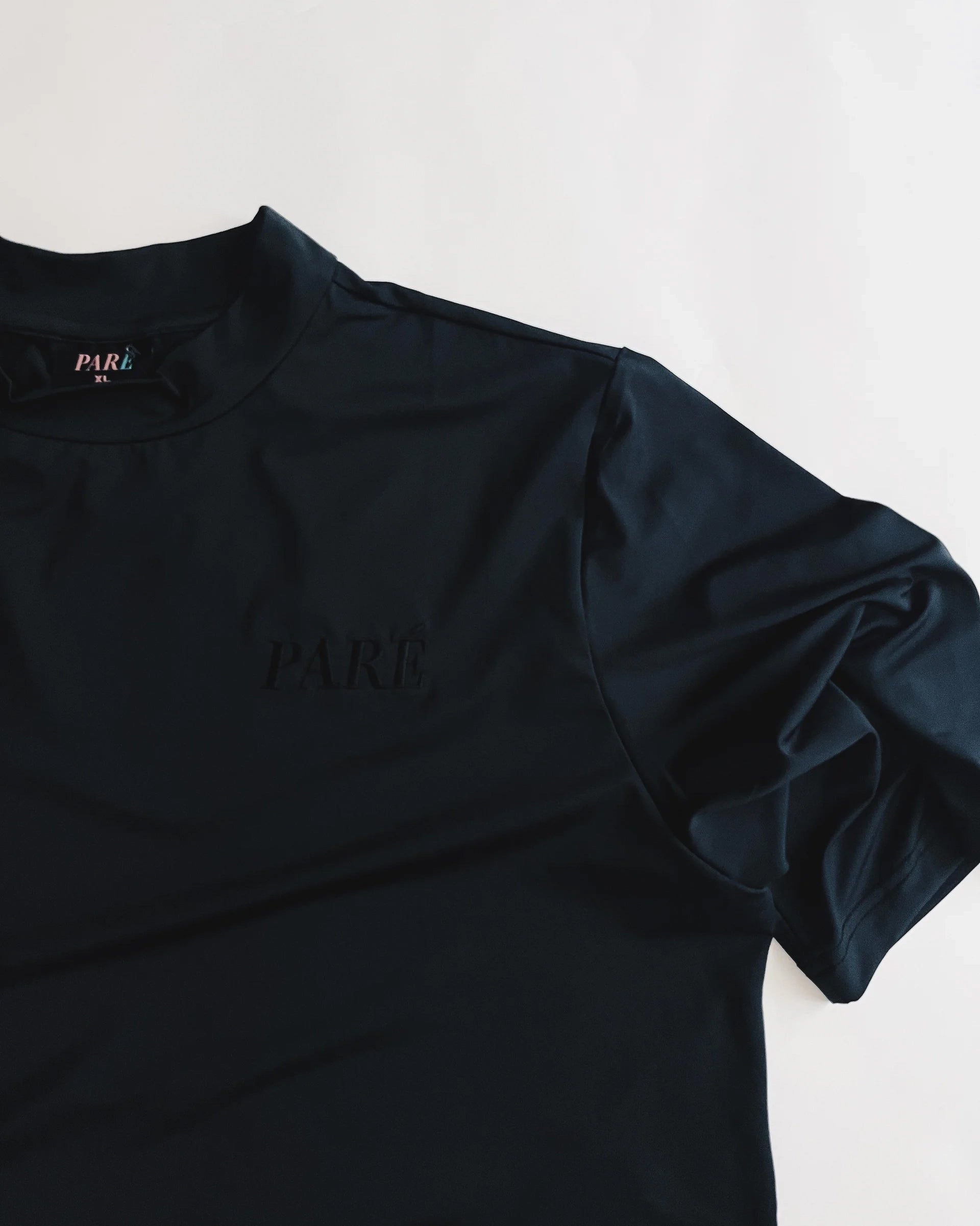 Paré - Mockneck Jet Black