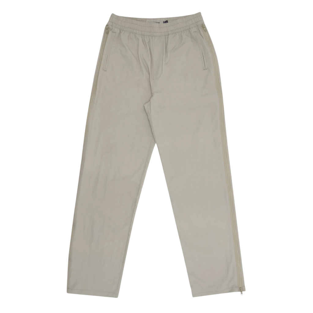 Students_BrunsonZIpBaggy_Beige_6-Photoroom.png